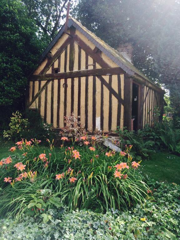 Ferme De La Gortiere Bed and Breakfast Le Teilleul Buitenkant foto
