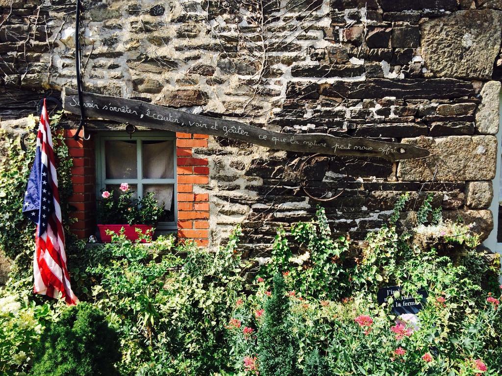Ferme De La Gortiere Bed and Breakfast Le Teilleul Buitenkant foto