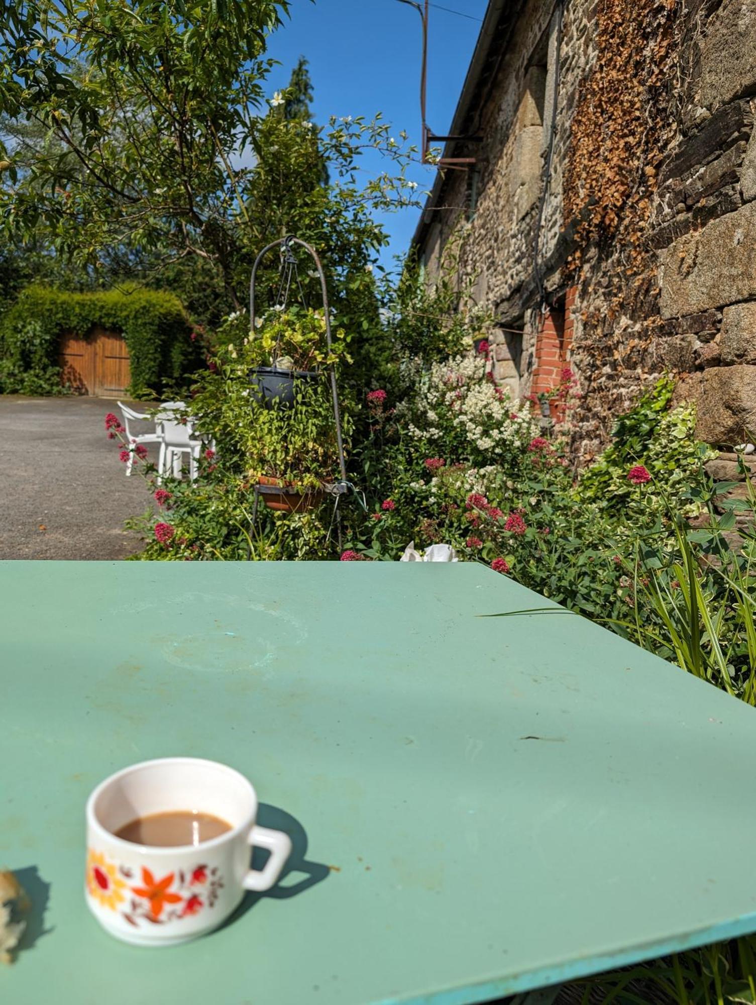 Ferme De La Gortiere Bed and Breakfast Le Teilleul Buitenkant foto