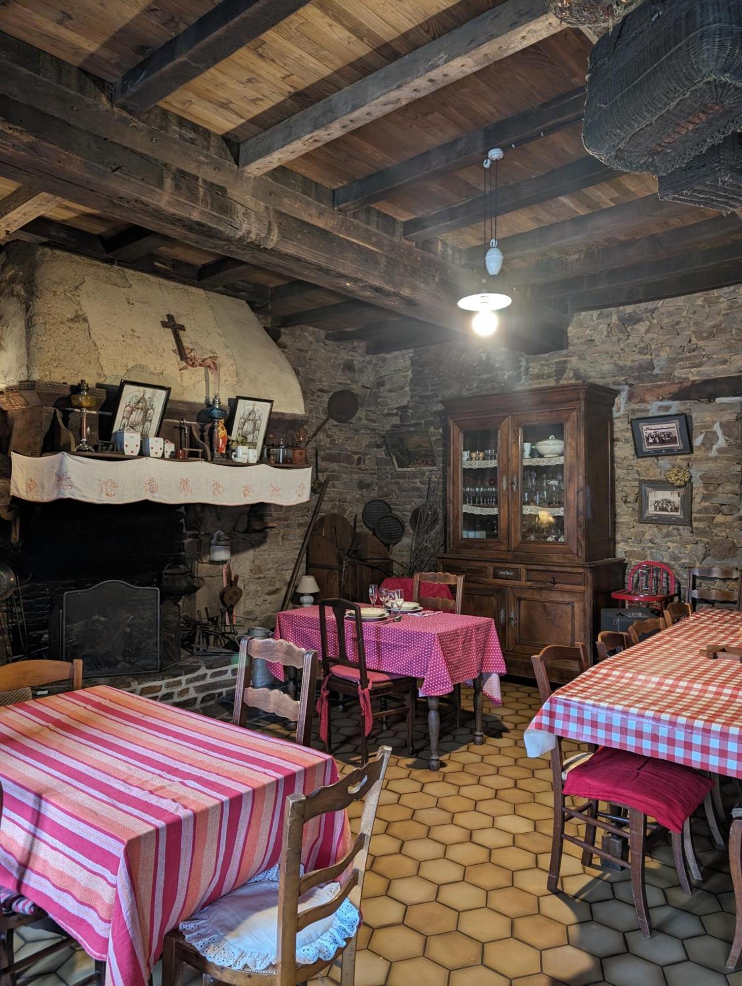 Ferme De La Gortiere Bed and Breakfast Le Teilleul Buitenkant foto